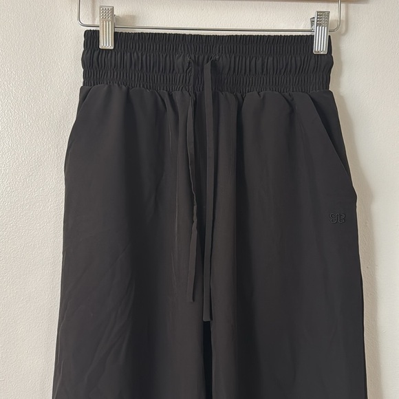 Albion Black Audrey Crop Wide-Leg Trouser XS - Picture 7 of 12